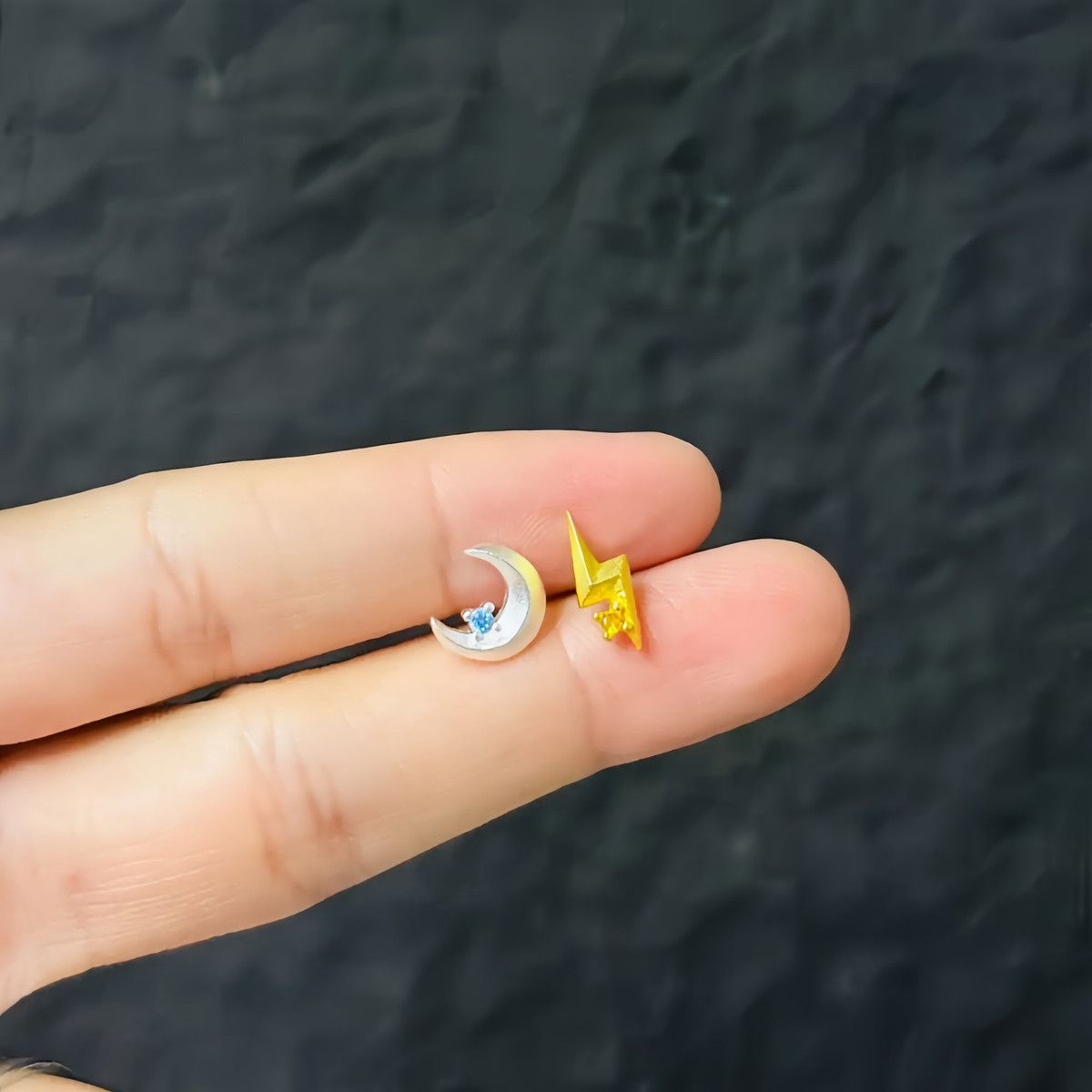 Women's Sier Moon Golden Lightning Asymmetric Personality Trendy Simple Rings