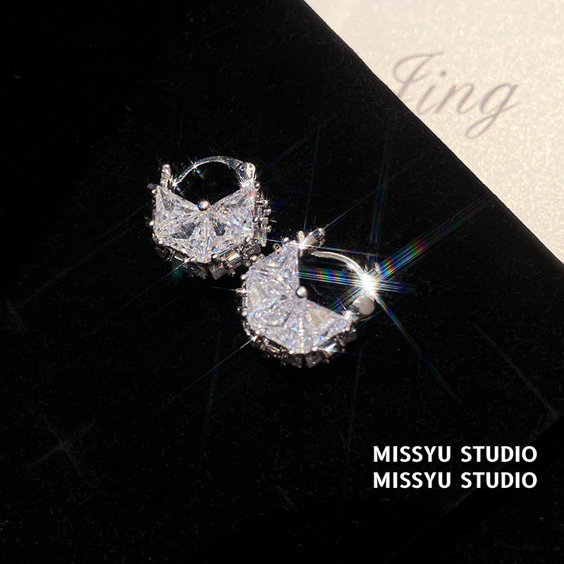Women's Geometric U-shaped Bag Ear Clip Fashion Light Luxury High-grade Rings
