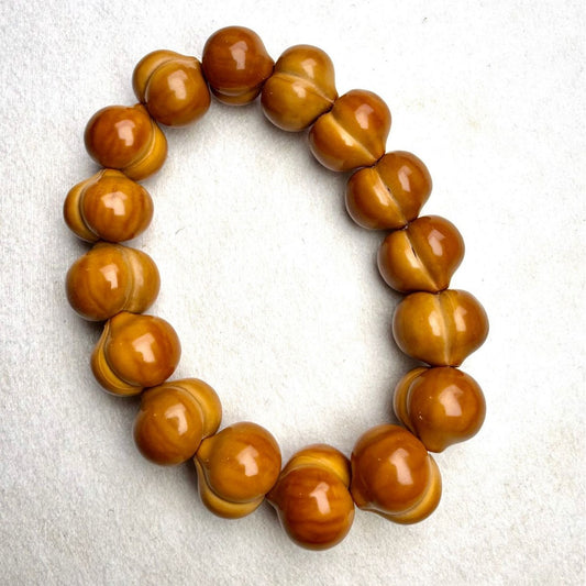 Women's & Men's Monkey Head Walnut Love Fart Peach Flaw With Leakage Natural Bracelet