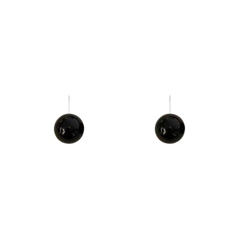 Women's Light Luxury Temperament Black Pearl High-grade Compact Mini Western Stud Earrings