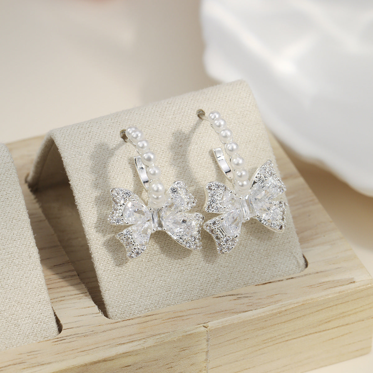 Elegant Blooming Bow Light Smart Ocean Blue Zircon Delicate Sier Earrings
