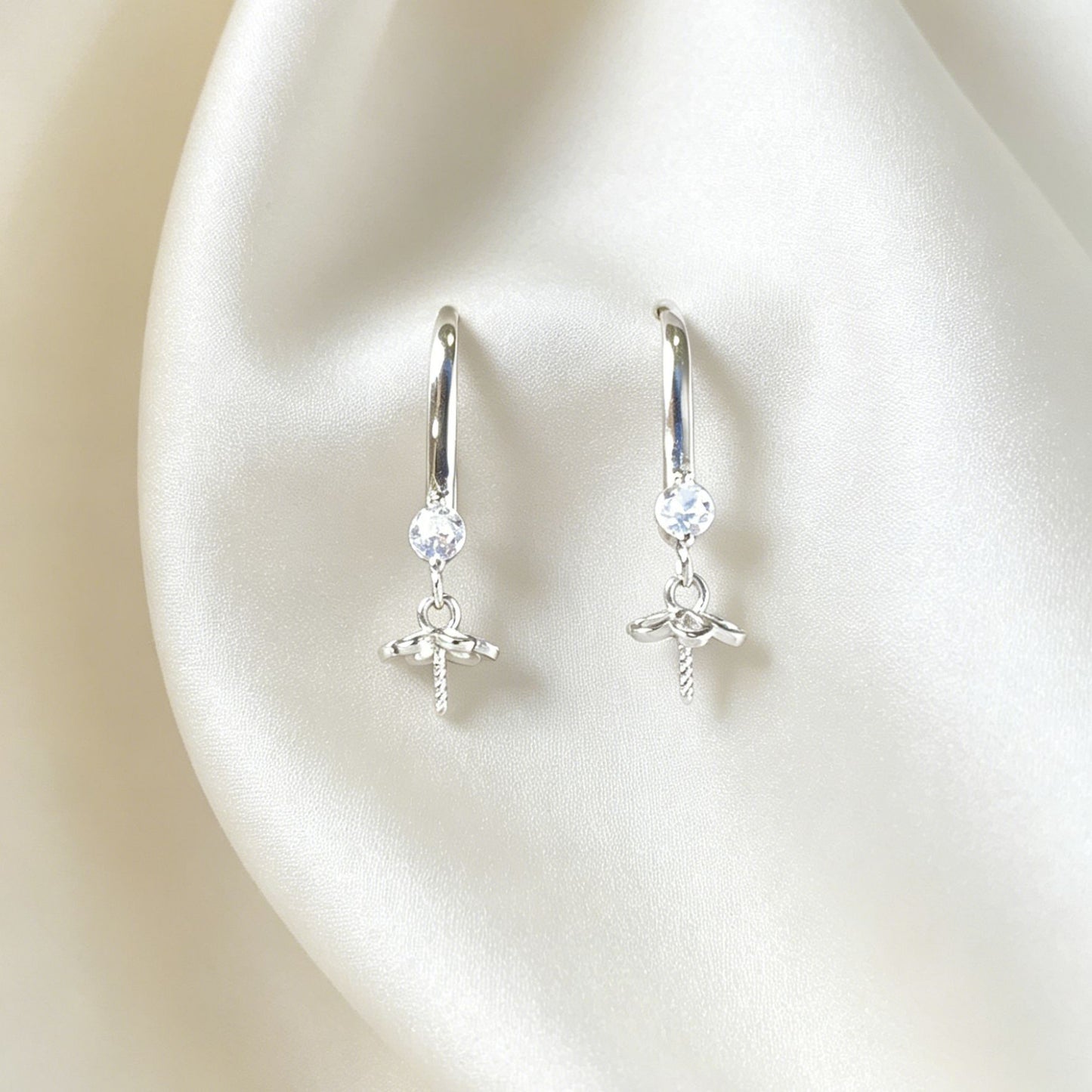 Sterling Sier White Gold Plated Light Luxury Stud Earrings