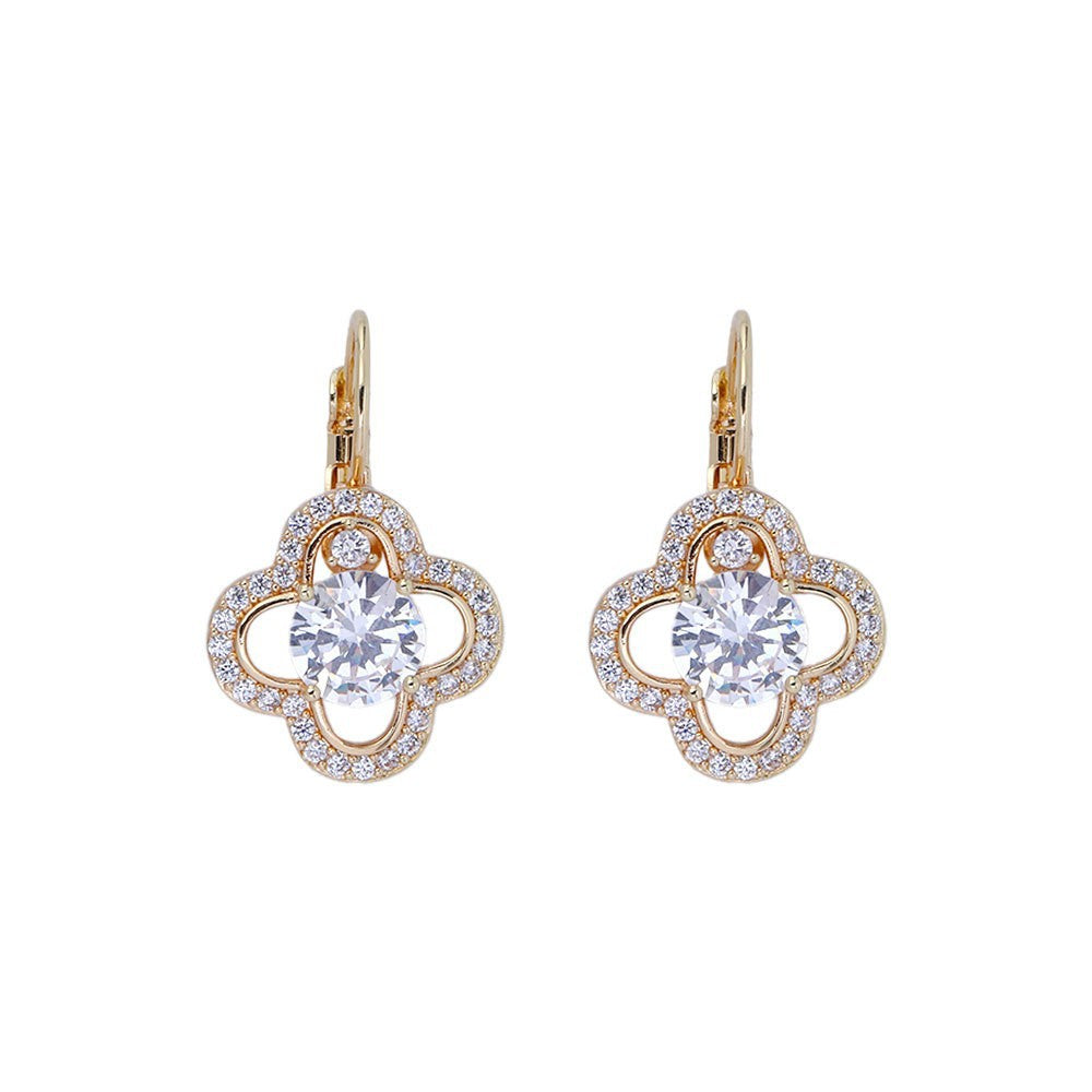 Women's Clover Light Luxury Exquisite High-grade Retro Fashion Jewelry Set