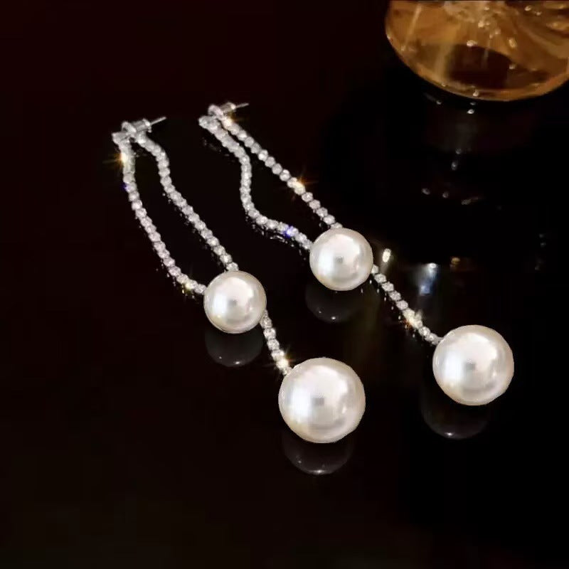 Fashion Trend Rhinestone Tassel Pearl Temperament Wild Face Slimming Earrings