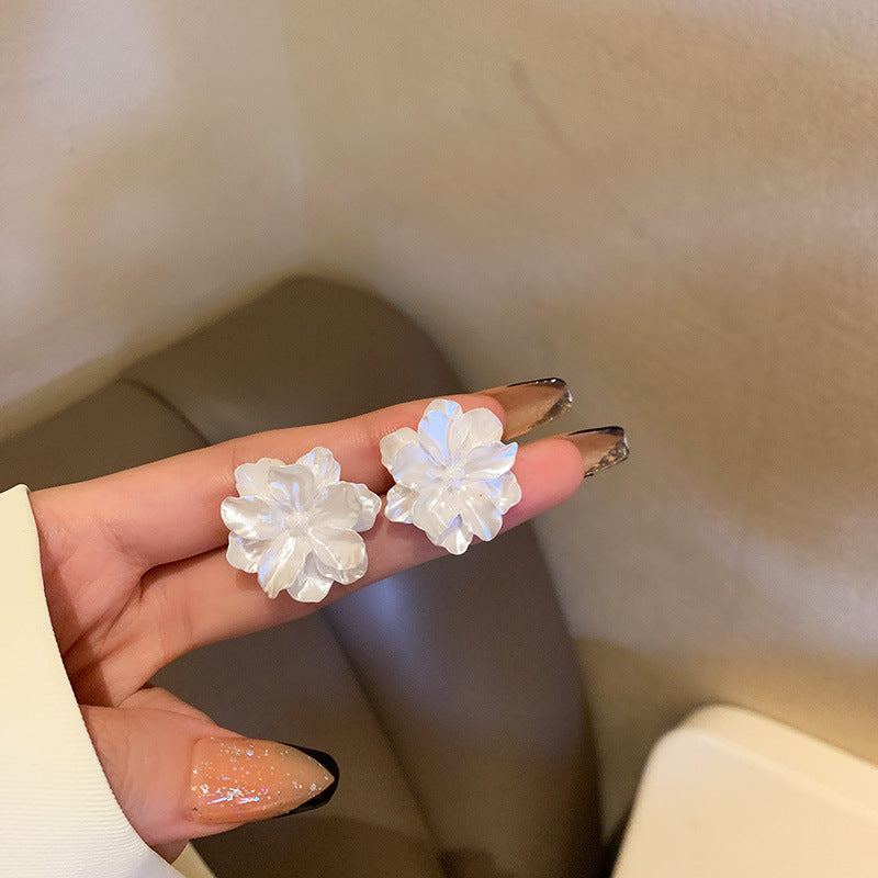Pearl Flower Tassel Niche Temperament Atmosphere Affordable Earrings