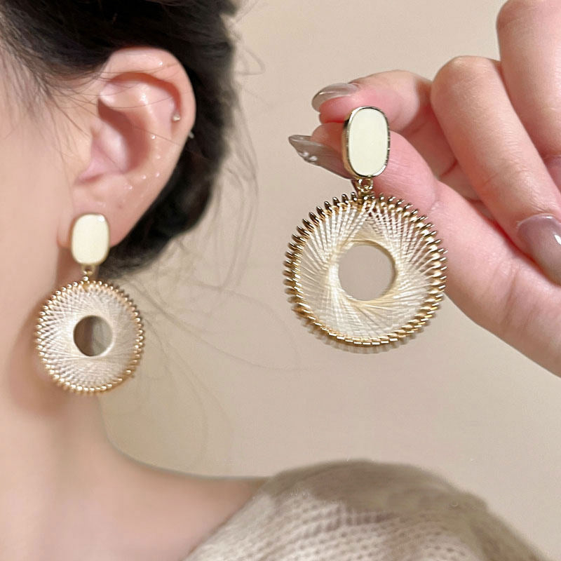 Vacation Style Woven Round Female Cold Wind Rings