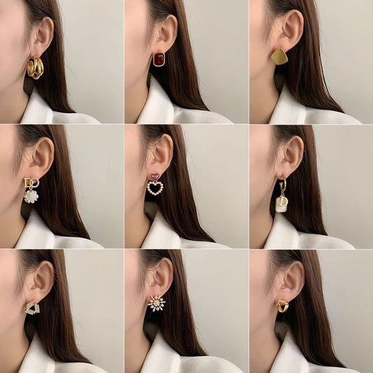 Light Luxury High-grade Female Fashion Retro Stud Earrings
