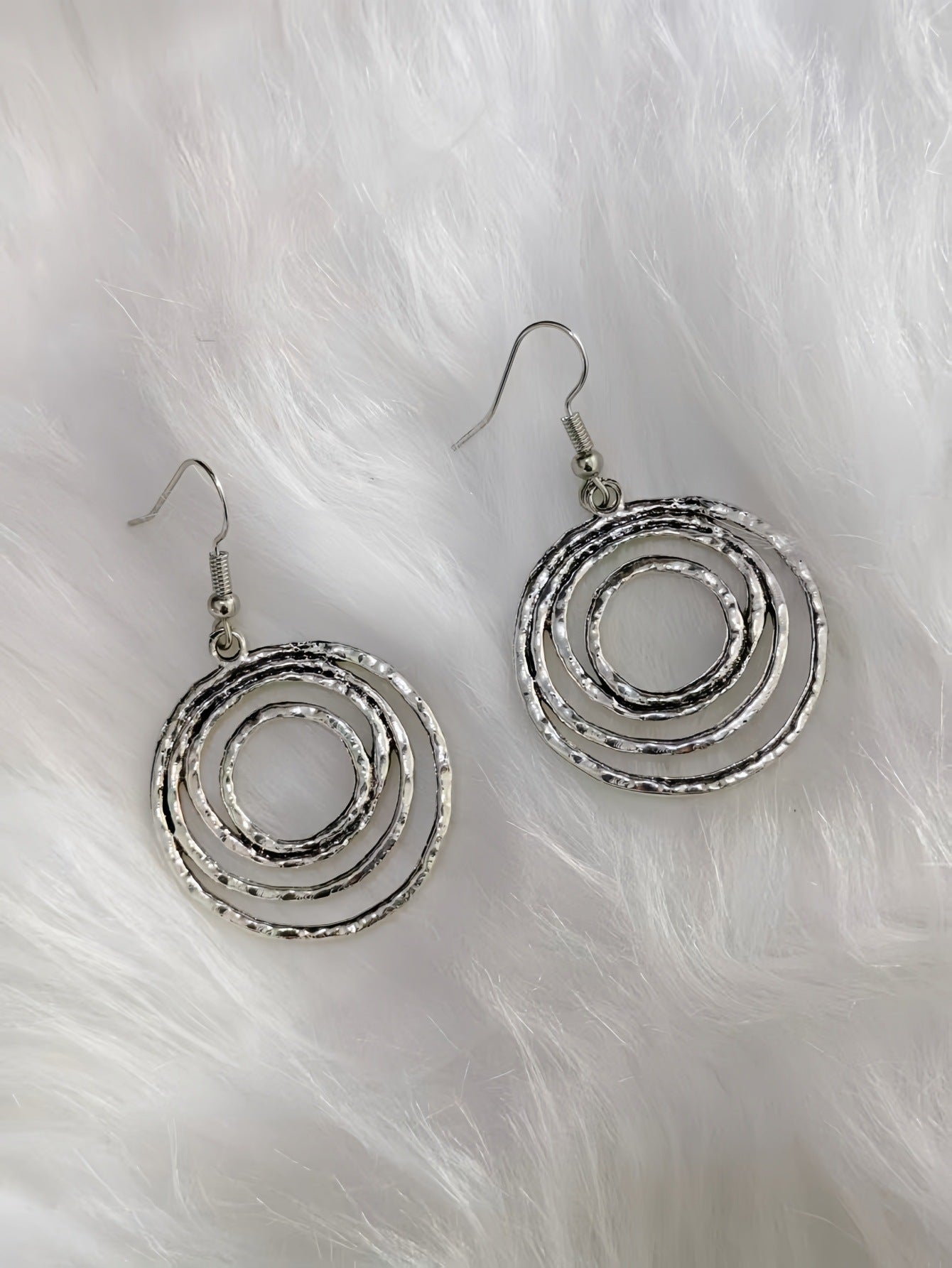 Women's Design Zinc Alloy Vortex Series Oval Heart Water Drops Earrings