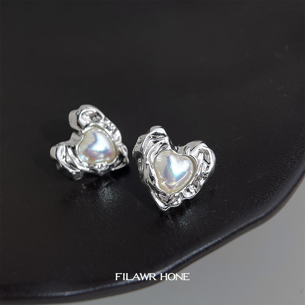 Light Heart Pearl Personality Sweet Cool Style Simple Fashion Liquid Stud Earrings