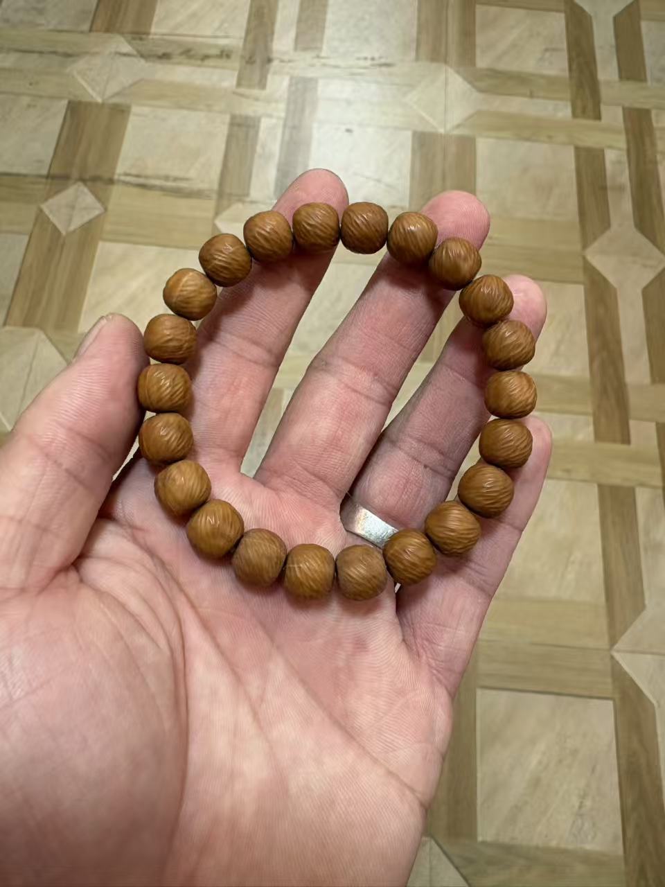 Women's & Men's Natural Primary Color Crafts Peach Pit Single Circle Hand Bracelet