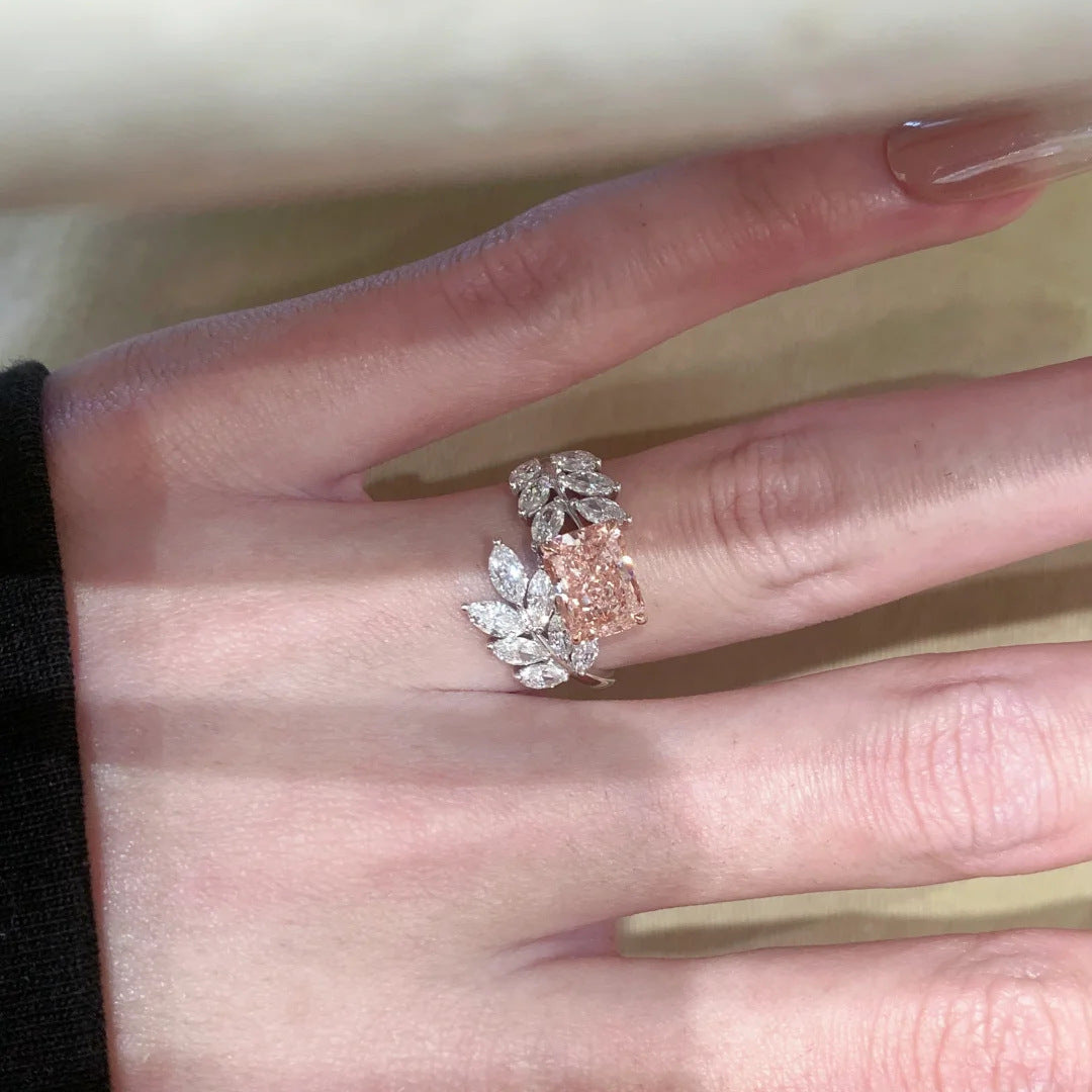 Women's Flower Cut Cube Sugar Wheat Leaf Flashing Light Luxury Drop-shaped Ring