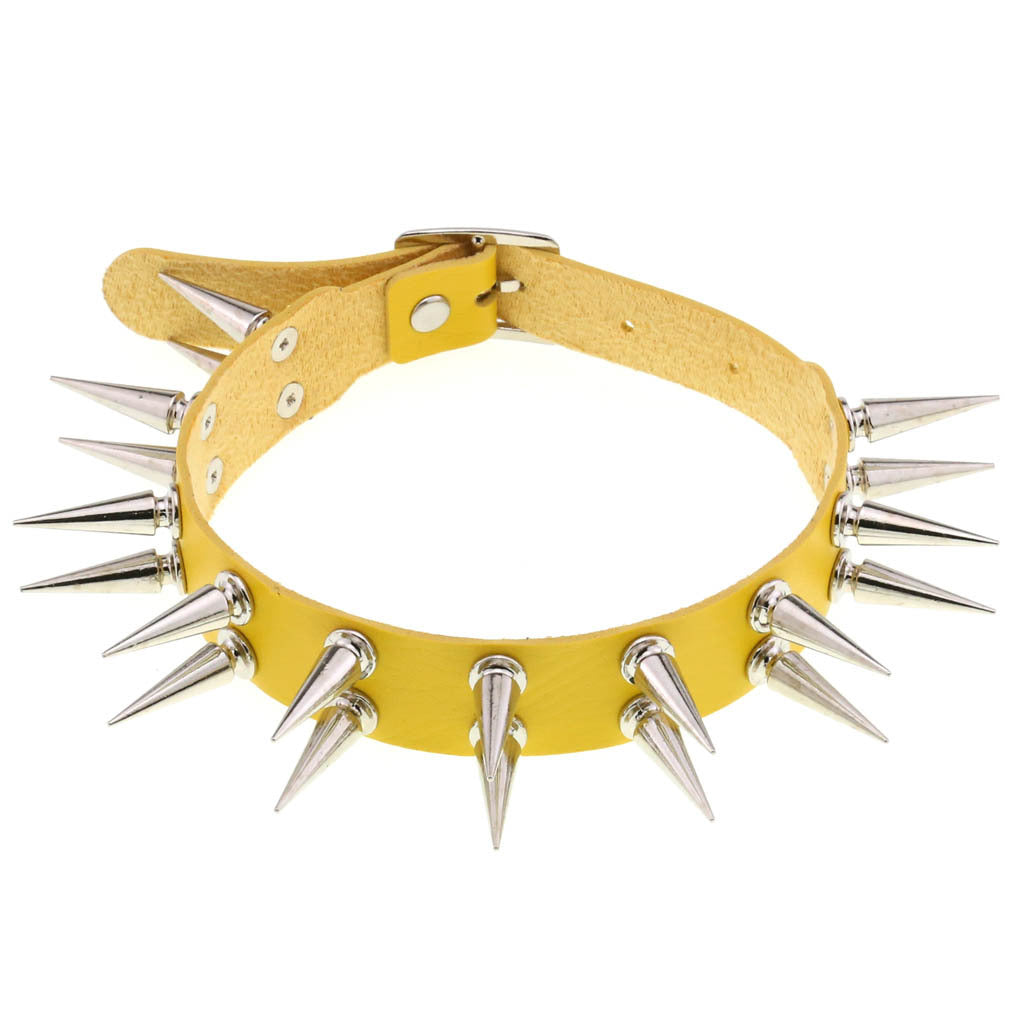 Creative Double Row Rivet Pointed Nail Collar