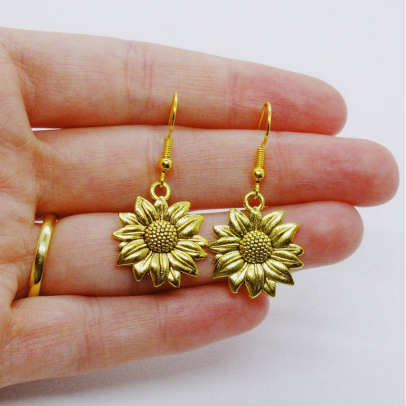 Sun Flower Retro Three-dimensional Sunflower Carving Fashion Ear Hook