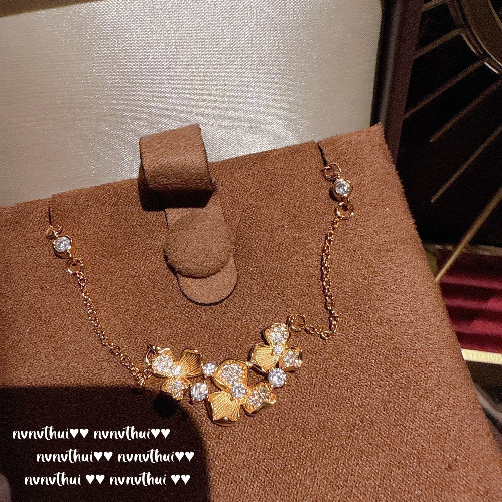 Classy Filigree Colorful Flower Gem Chinese Necklaces