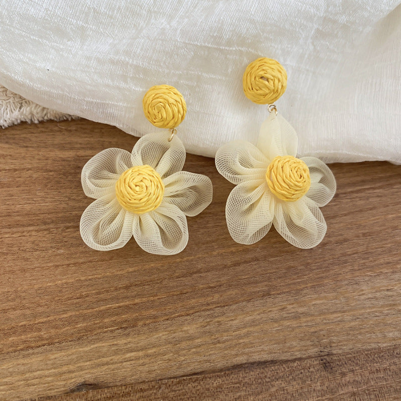 Women's Green Leaf Lily Yellow Series Tassel Light Luxury High-grade Sweet Rings