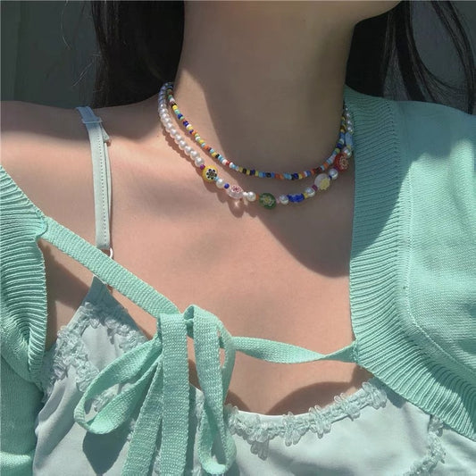 Women's Daisy Glass Small Beads Short Pearl Handmade Beaded Necklaces