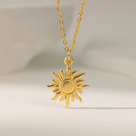 Design Simple Sunflower Clavicle Chain Female Necklace