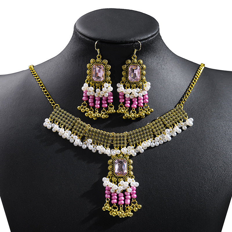 Women's Suite Retro Court French Pearl Water Jewelry Set