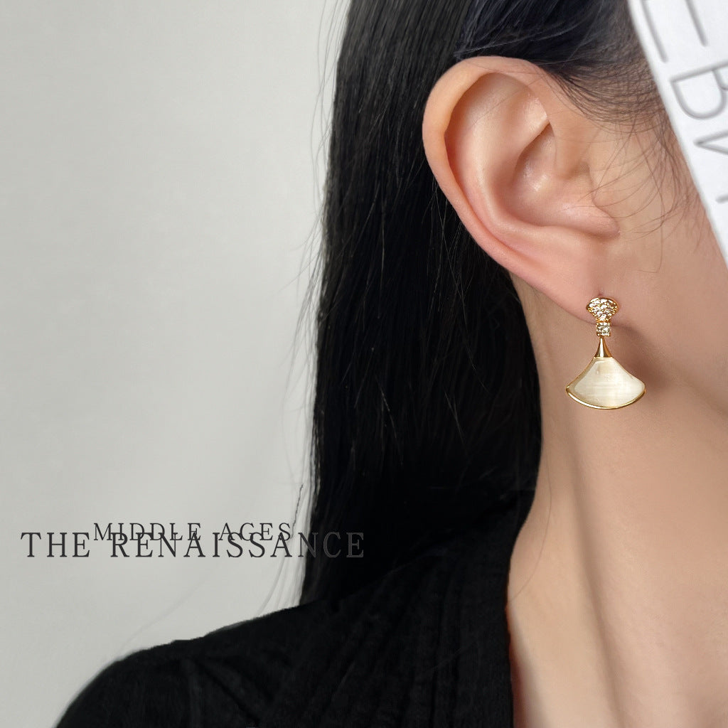 Women's Stone Ear Collection Temperament Commute Affordable Stud Earrings