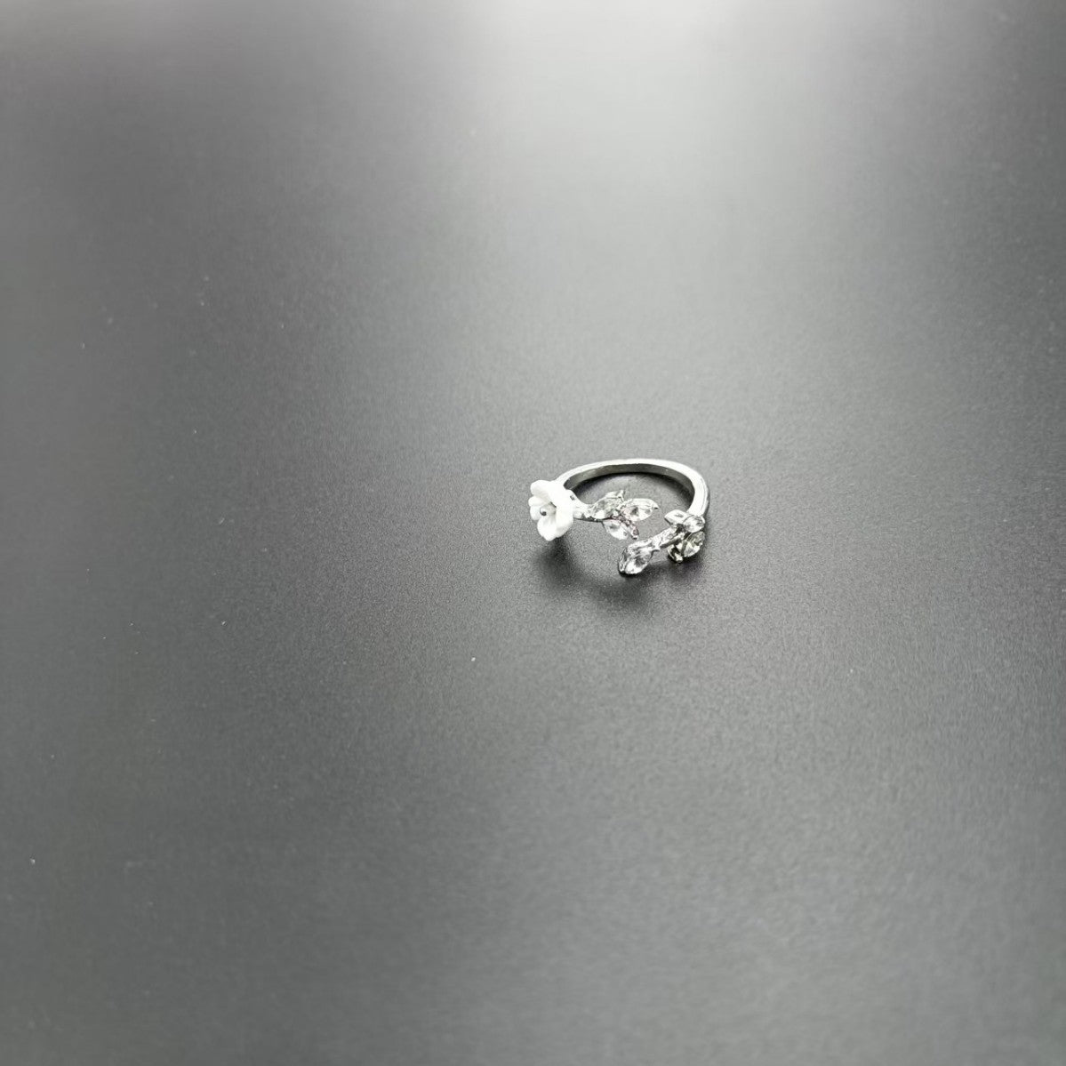 Stylish Branch Flower Open Minimalist Creative Ring