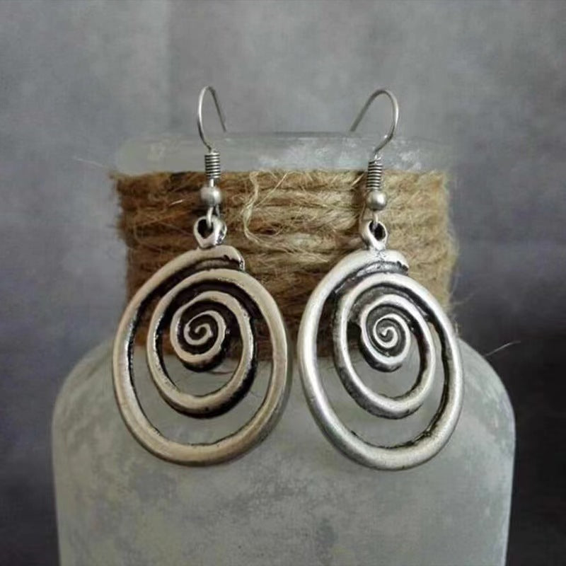 Geometric Circle Retro Trendy Irregular Distressed Ear Hook
