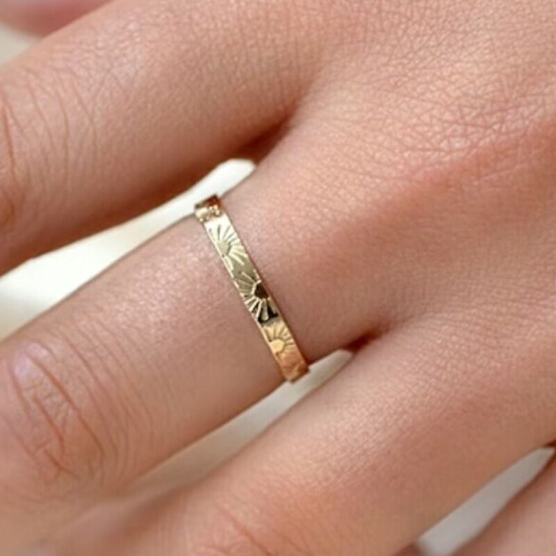 Narrow Corrosion Sunflower Little Finger Quantity Rings
