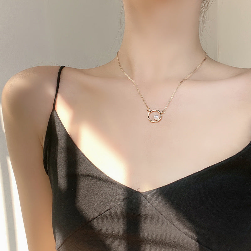 Niche Design Geometric Imitation Pearl Female Cold Wind Temperament Clavicle Necklaces