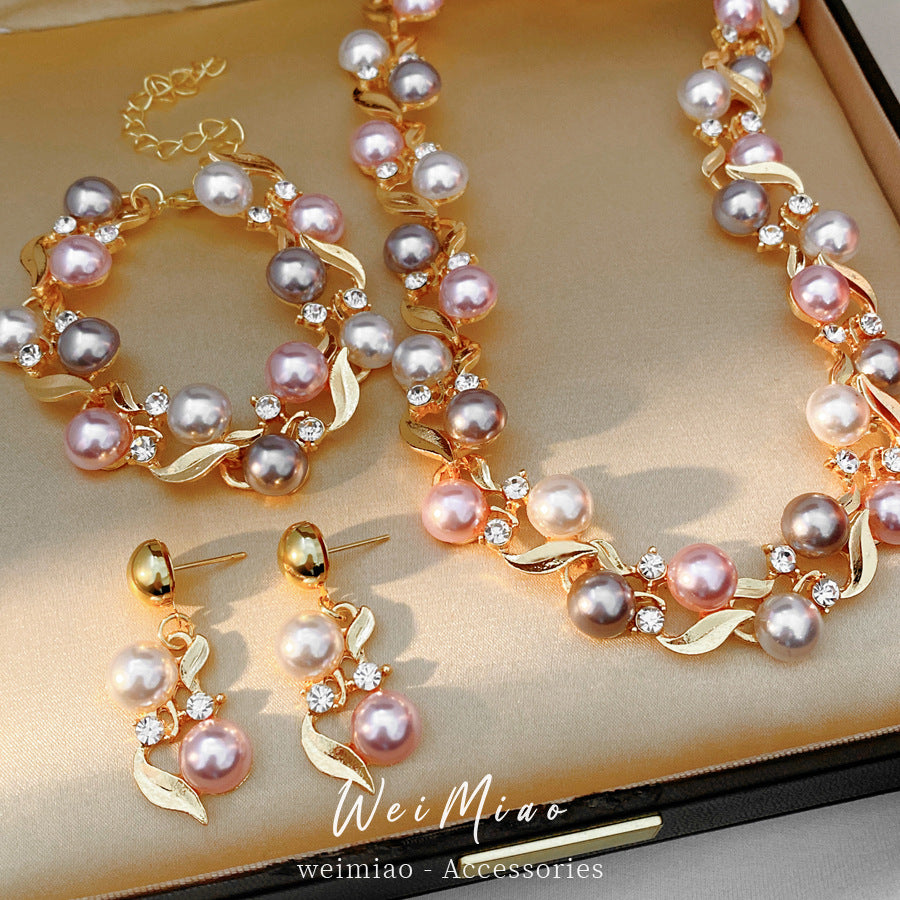 Diamond Lace Pearl Light Luxury Minority Clavicle Chain Exquisite Jewelry Set