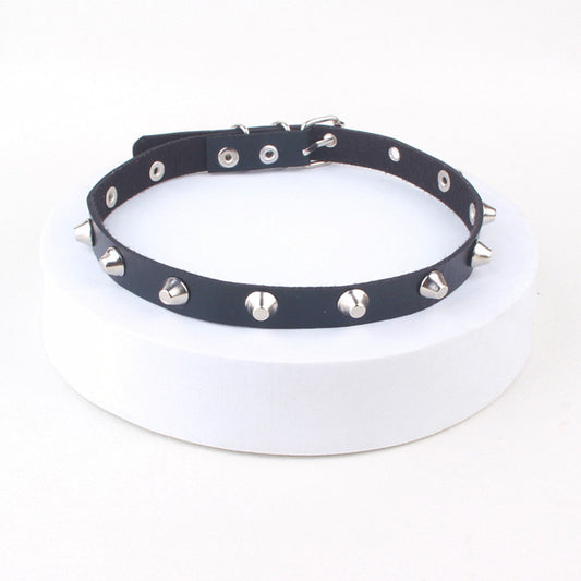Women's Style Leather High Profile Retro Personality Collar