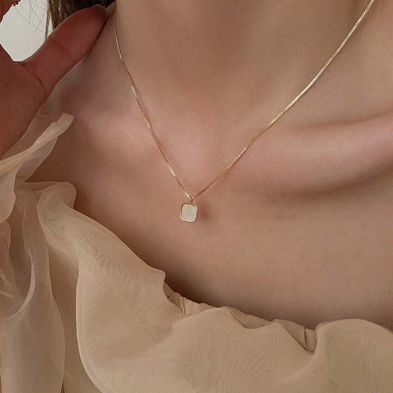 Women's Shell Sterling Clavicle Chain Elegant Box Simple Style Korean Necklace