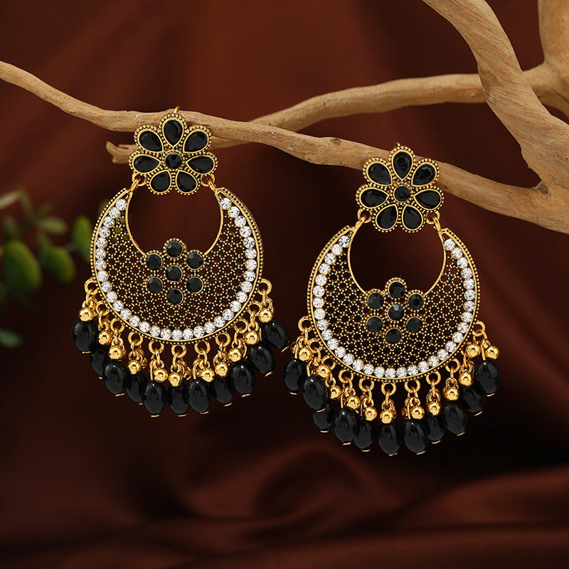 Women's Retro Ethnic Style Carved Hollow Alloy Bohemian Indian Ear Hook