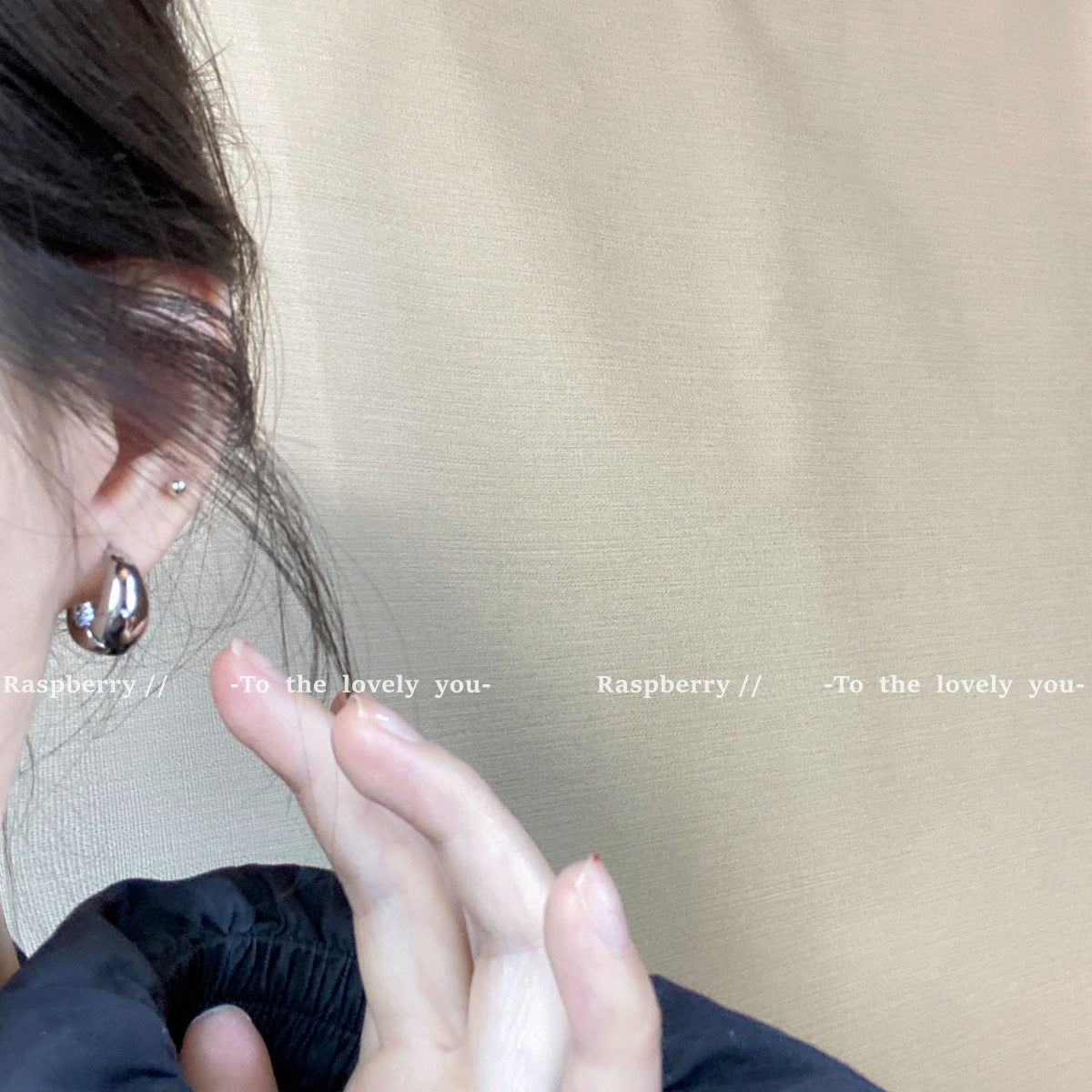 Sier Oval Ear Clip Geometric Line Design Earrings