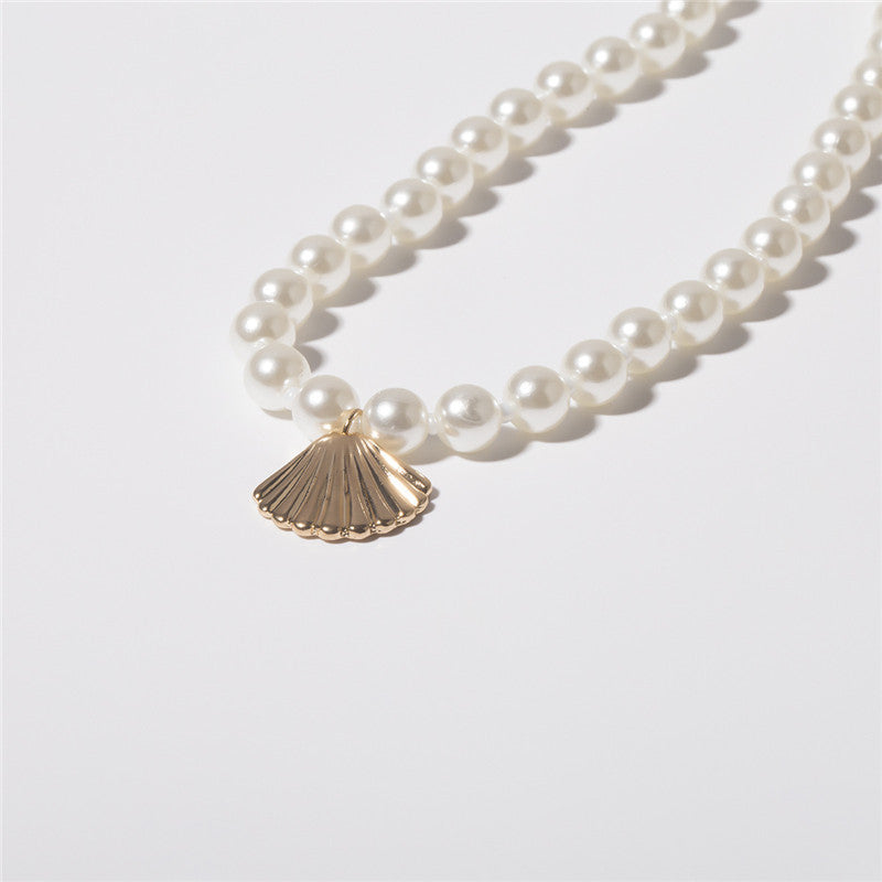 Fashion Shell Single-layer Gold Scallop Neck Necklace