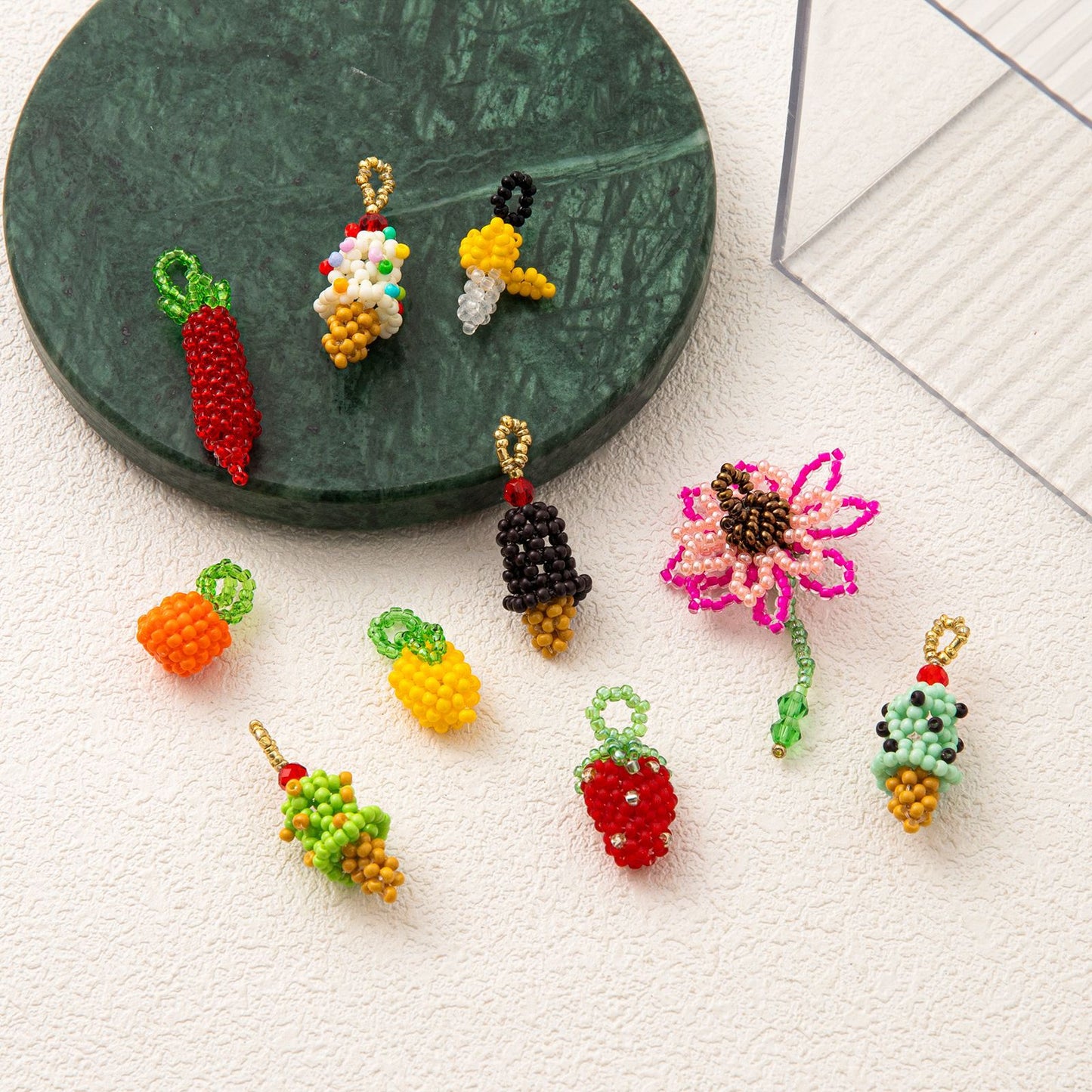 Twee Zodiac Snake Hand-woven Small Animal Jewelry Accessories