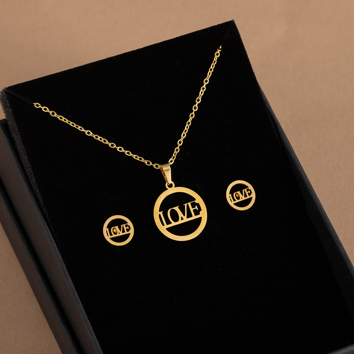 Stainless Steel Design Fashion Suit Metal Style Geometric Heart Necklaces