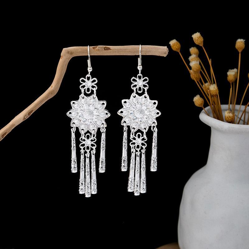 Imitation Sier Miao Minority Tourist Attractions Bohemian Exaggerated Long Leaves Earrings