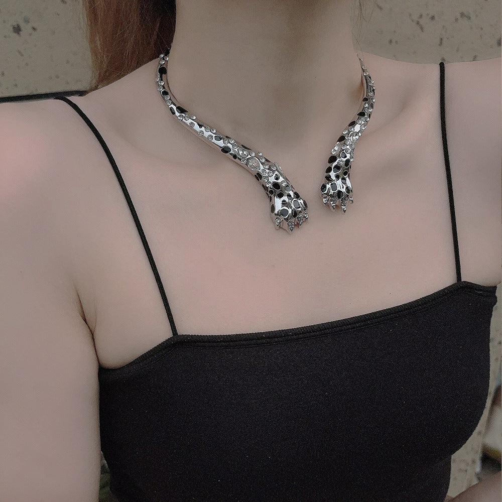 Women's Xi Retro Fashion Personalized High-key Dignified Collar