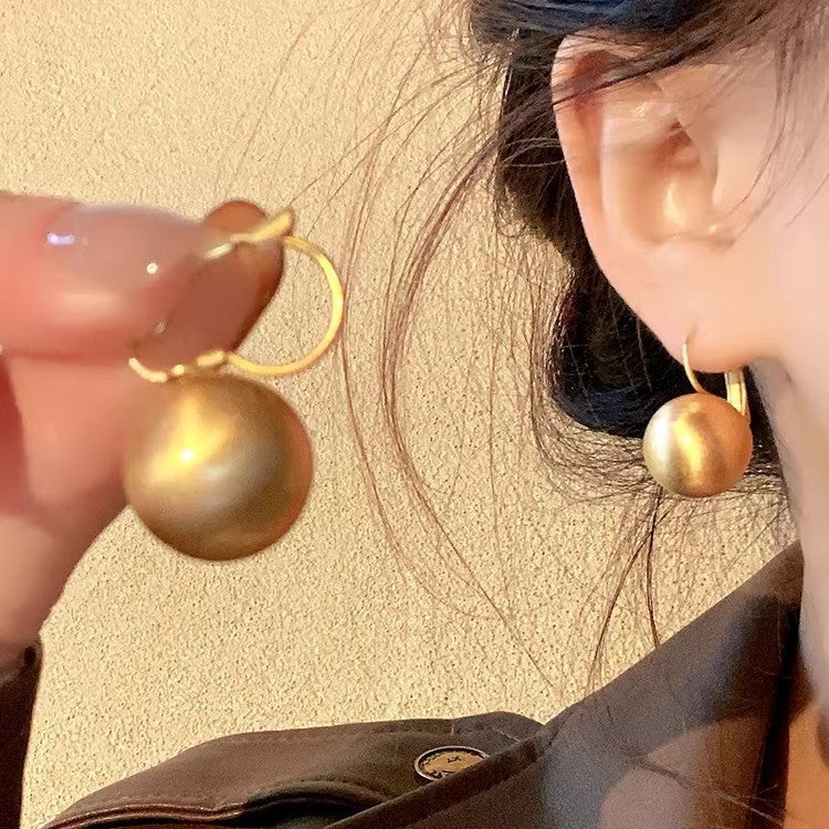 Women's Needle Retro Geometric Metal Niche Temperament High-grade Earrings