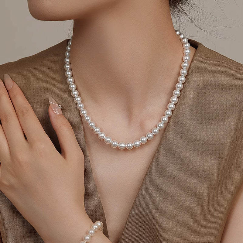 Women's Buckle Pearl Versatile High-grade Niche Beaded Necklaces