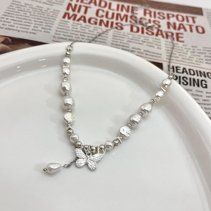 Women's Retro Pearl Affordable Luxury Fashion Temperament Wild Good-looking Clavicle Necklace