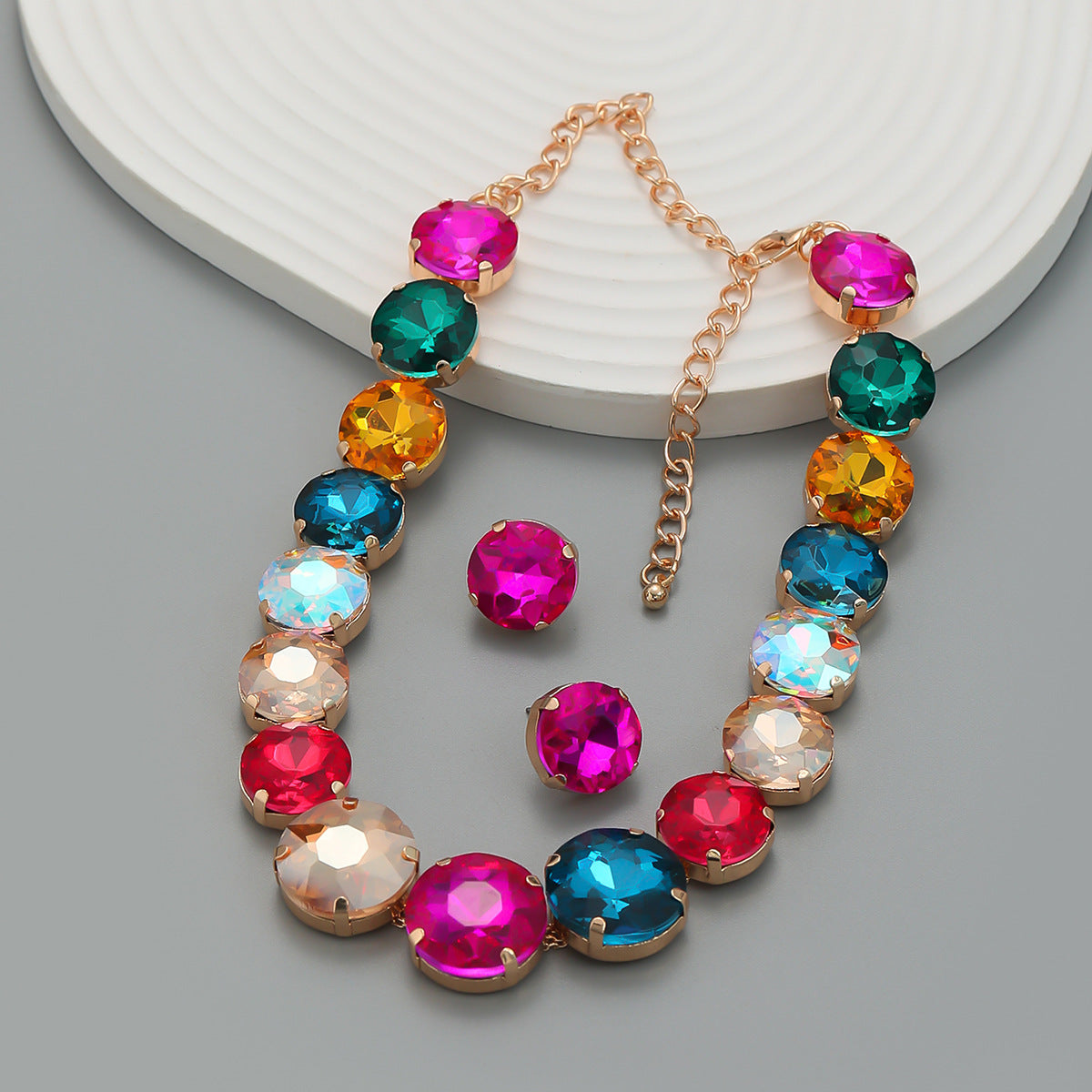 Combination Female Round Glass Drill Exaggerated Necklaces
