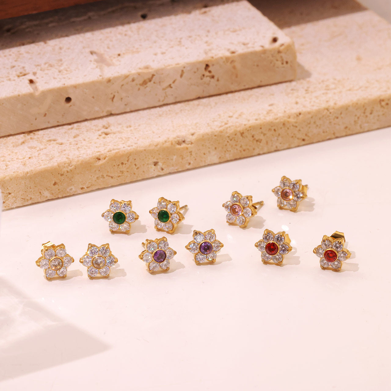 Inlaid Full-jeweled Female Design Senior Elegant Stud Earrings