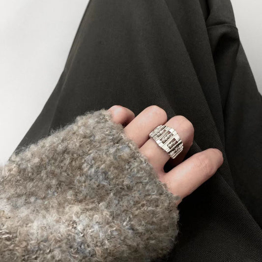 Women's Style Simple Irregular Niche Design Does Not Fade Ring