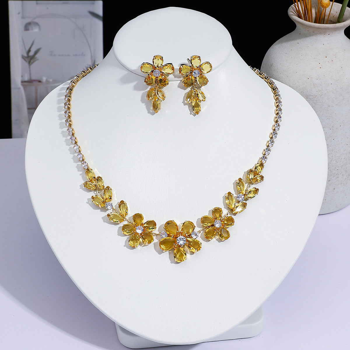 Full Diamond Drop-shaped Temperament The Dinner Party Jewelry Set