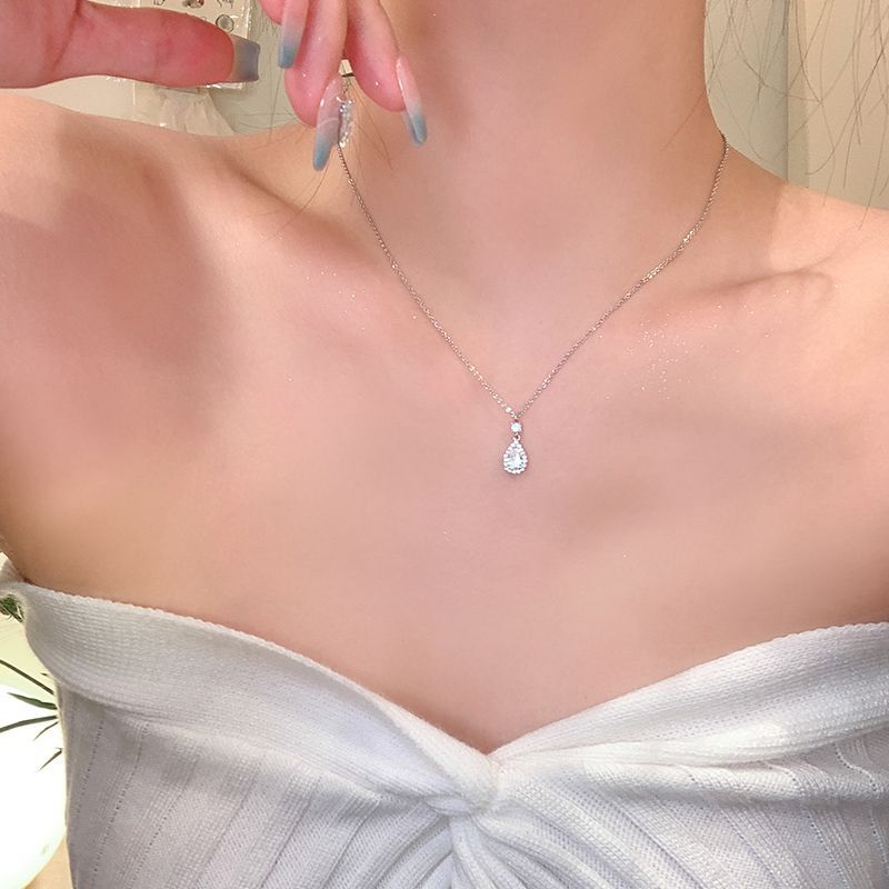 Women's Temperament Water Drop For Light Luxury Minority Design Sense Necklace