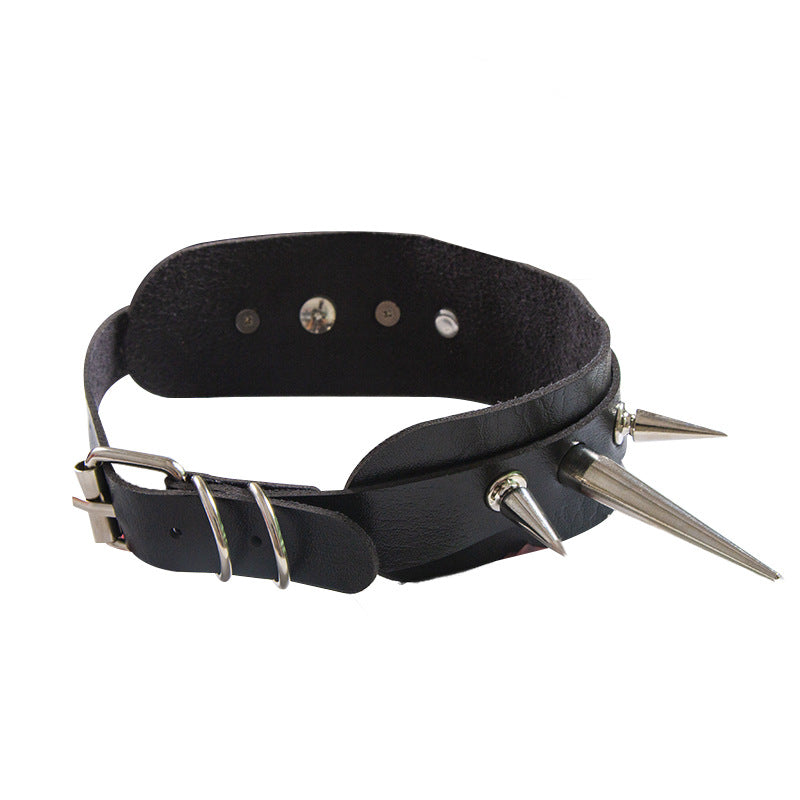 Long Peaked Short Pointed Rivet Personality Collar