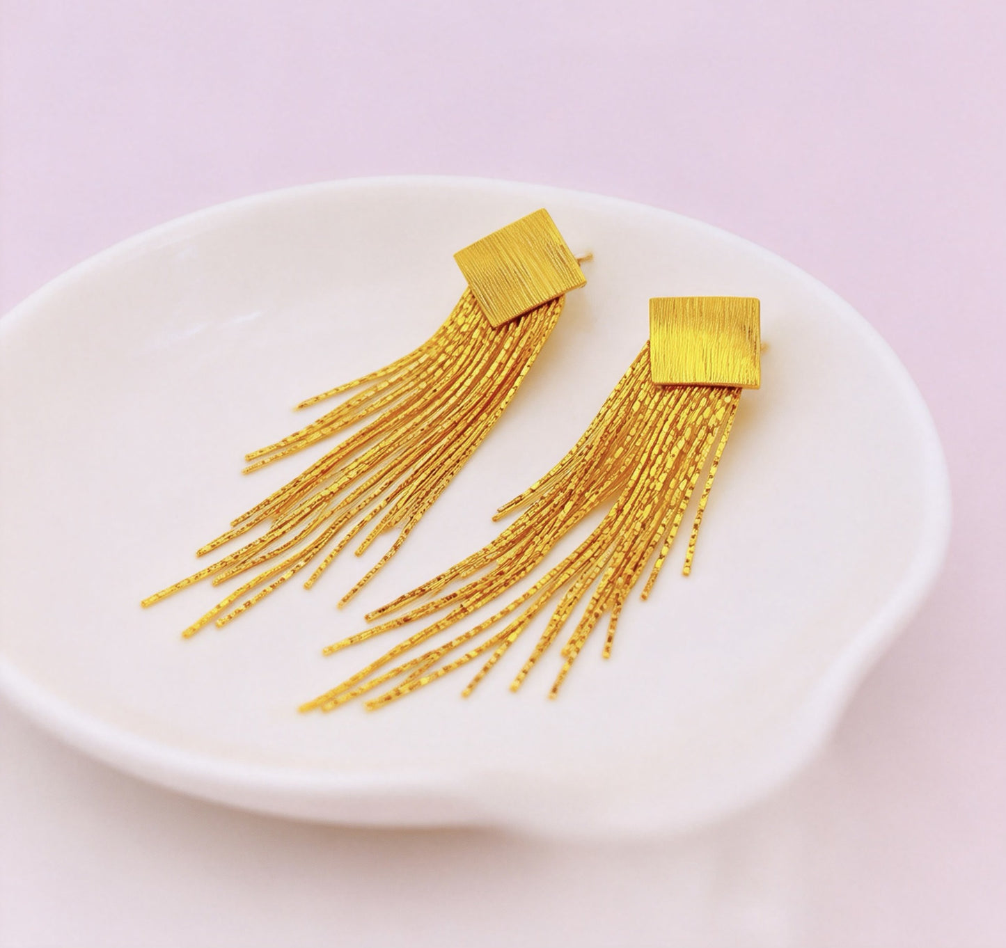 Style Geometric Ear Personality Trendy Light Luxury Stud Earrings