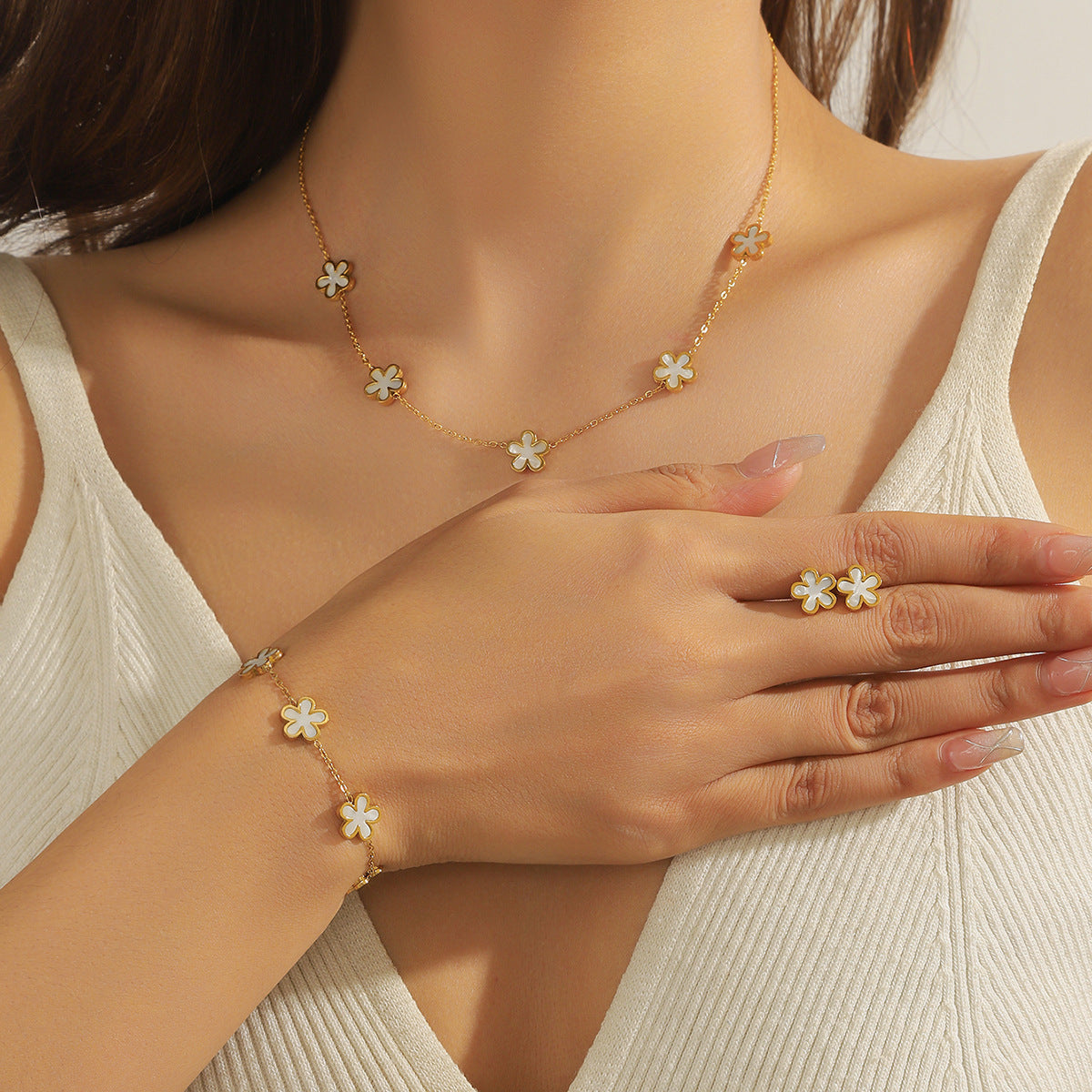 Exquisite Gold-plated Stainless Steel Love Pearl Flower Butterfly Jewelry Set