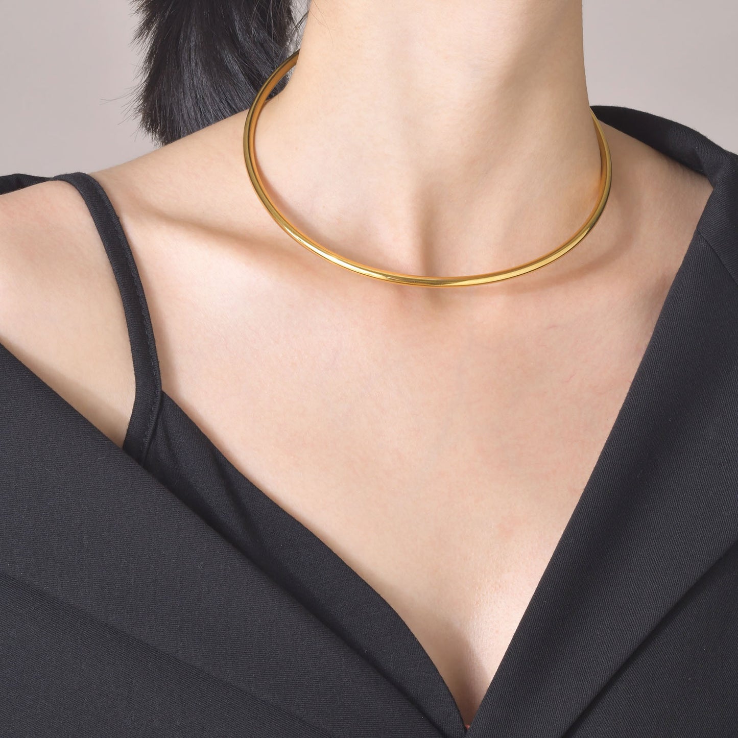 Women's Stainless Steel Gold Personality Fashion Collar
