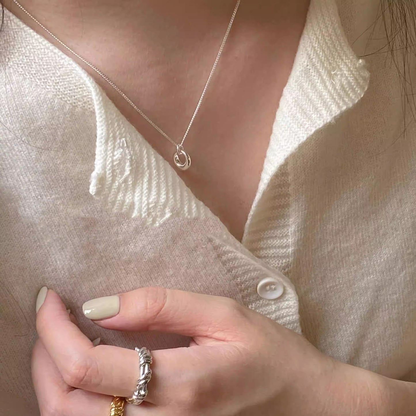 Women's Fashionable Simple Niche Design Fresh Temperament Clavicle Necklace